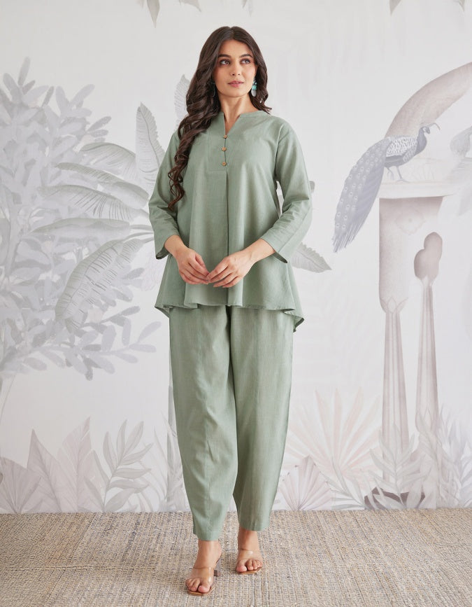 Linen Solid Relaxed Fit Co-Ord Set in Sage Green