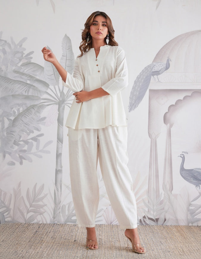 Linen Solid Relaxed Fit Co-Ord Set in White