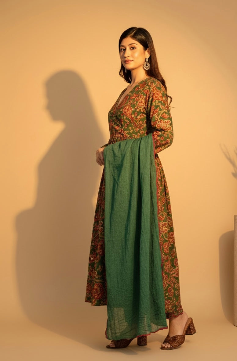 Green Floral Printed Ethnic Kurta Set with Dupatta