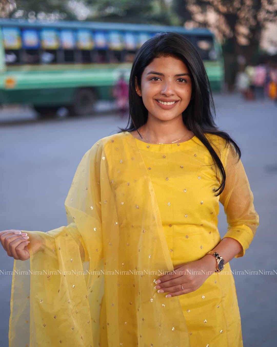 Marigold Bloom Sheer Organza Straight Kurta