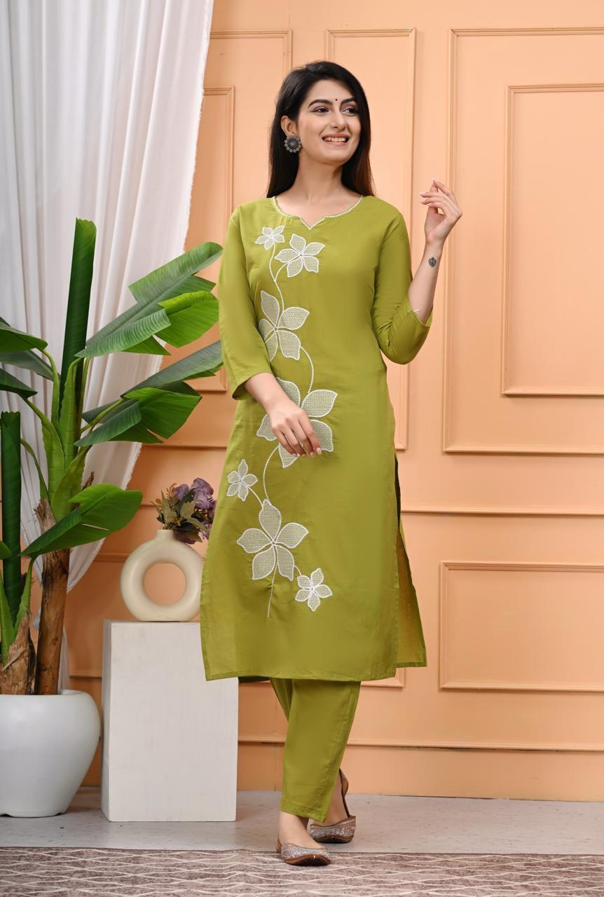 Floral Green Elegance Kurti Set