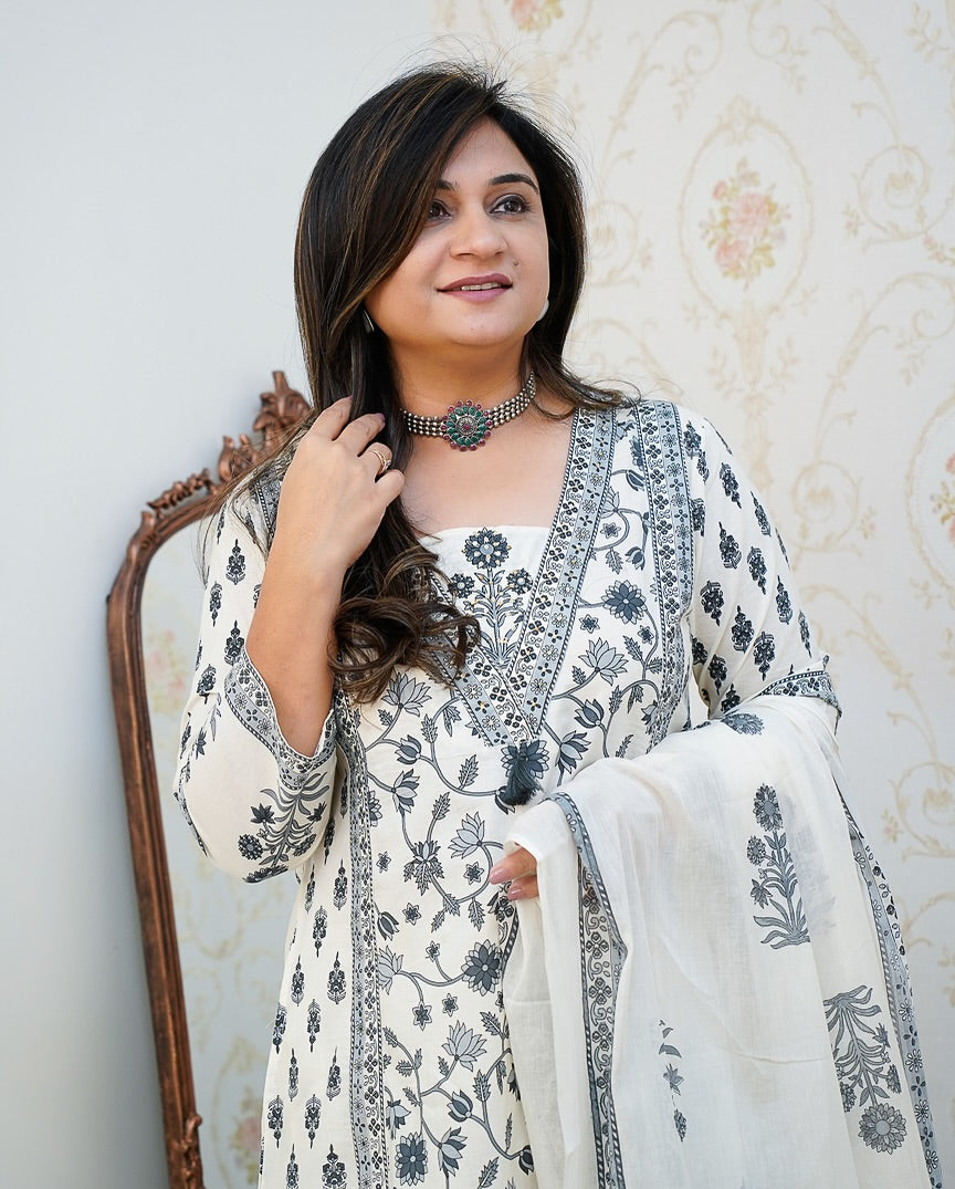 Elegant Blue Cotton Floral Print Kurti Pant Set with Dupatta