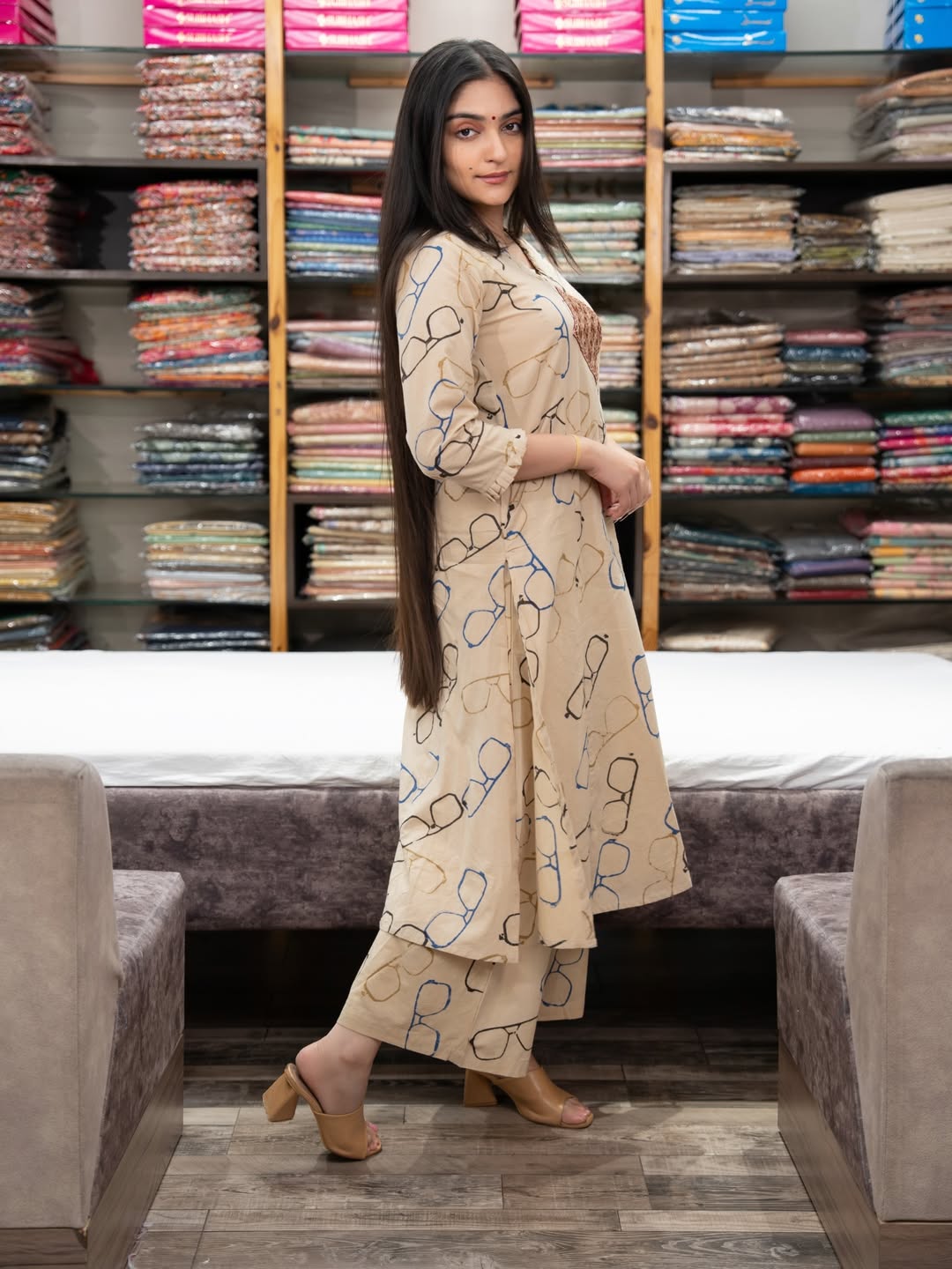 Beige Cotton Kurta Set with Spectacle Print