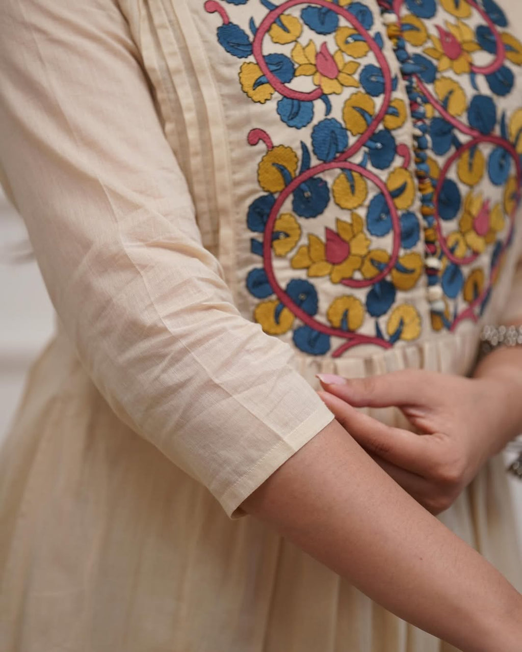 Desert Sand Floral Embroidered Kurta Set