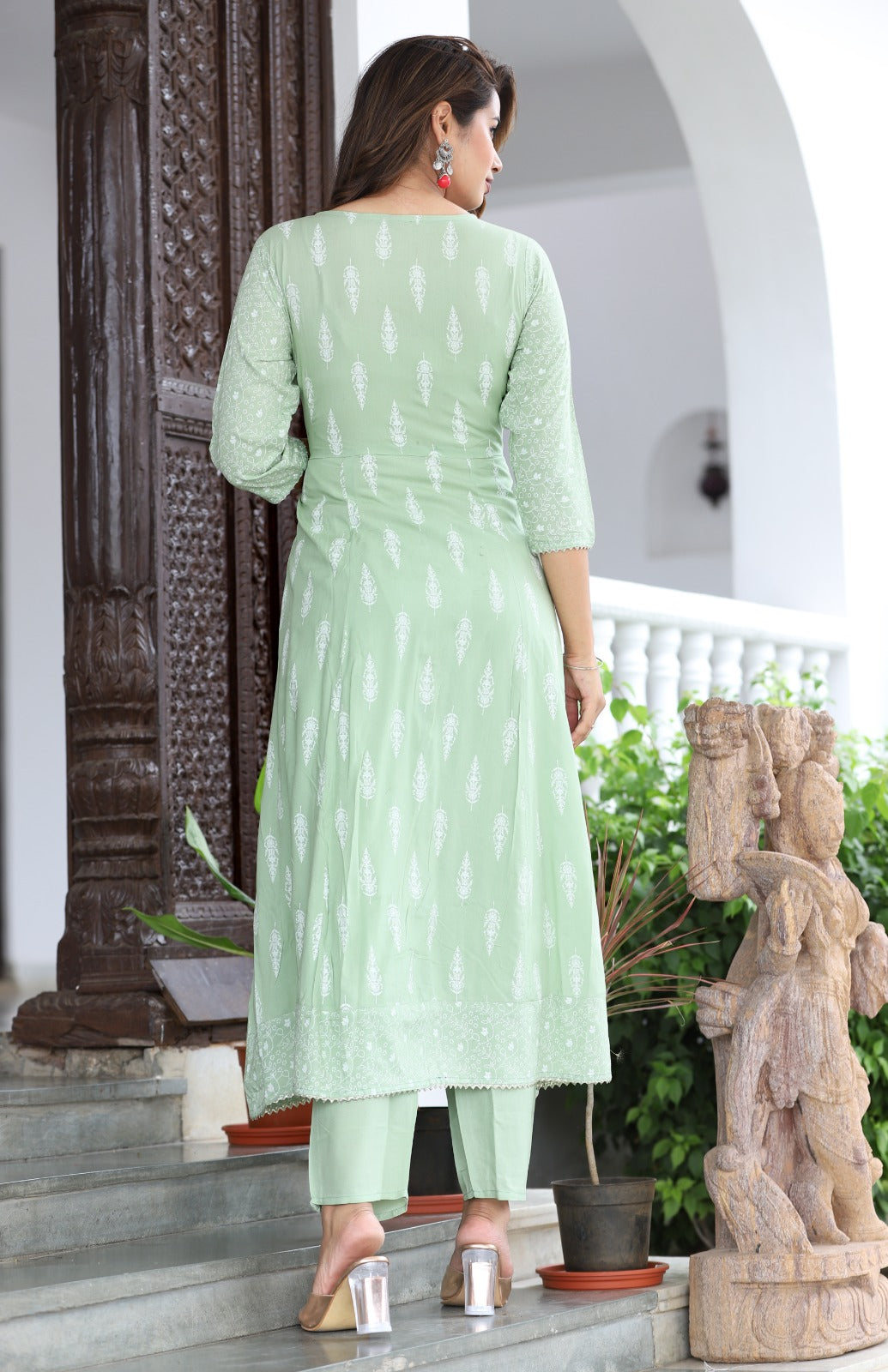 Green embroidery 3-Piece set