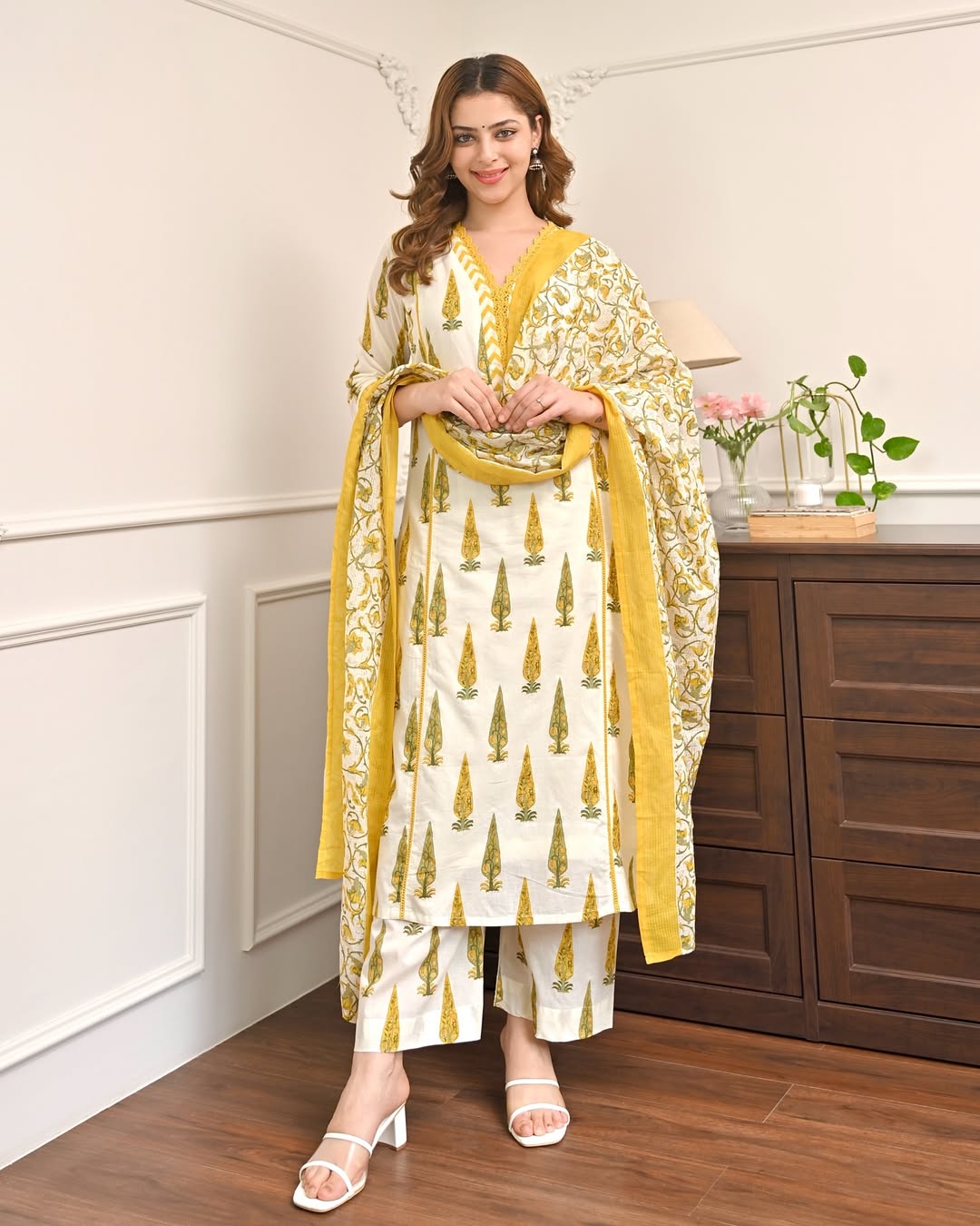 Premimum Cotton Kurta set with yellow design