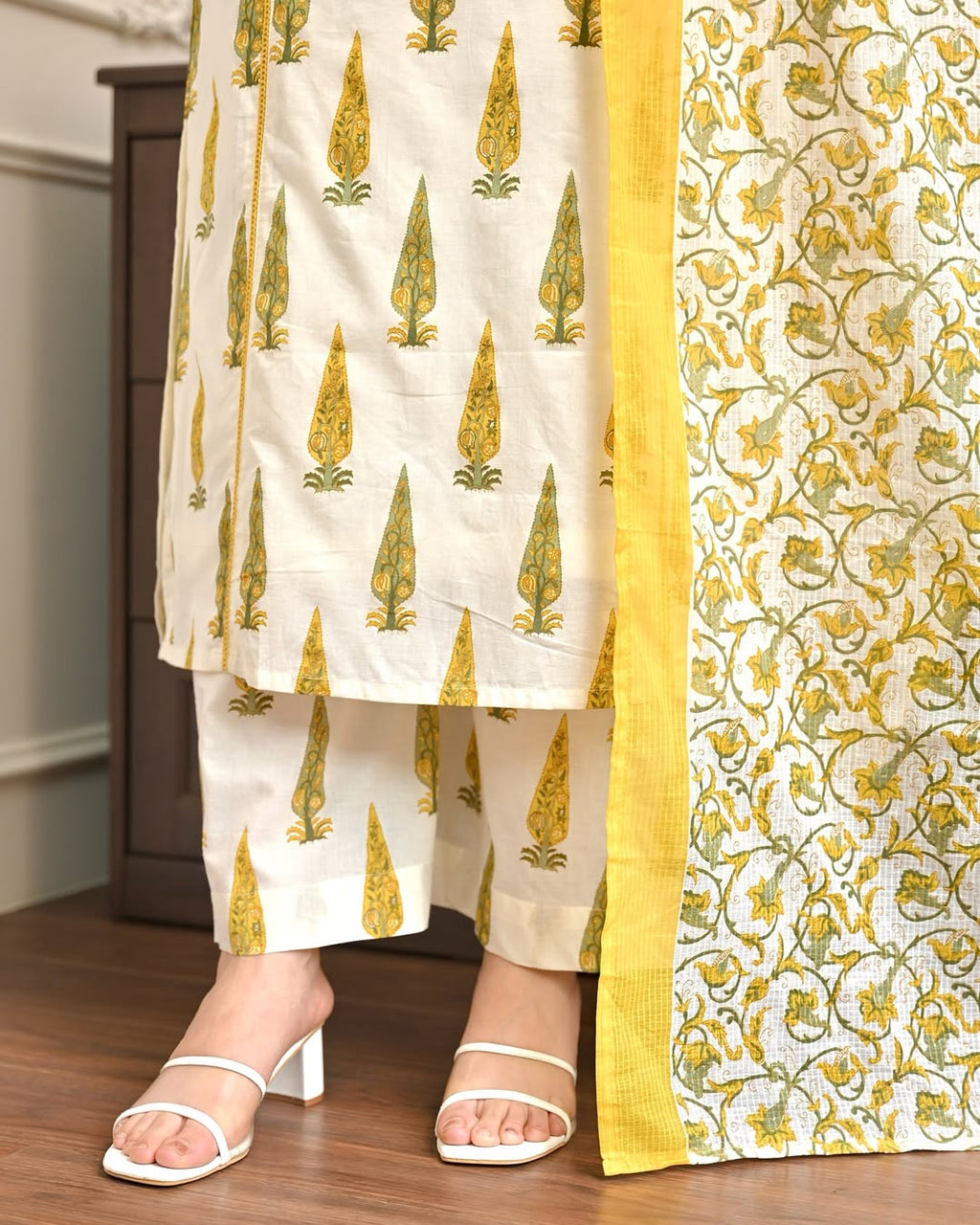 Premimum Cotton Kurta set with yellow design