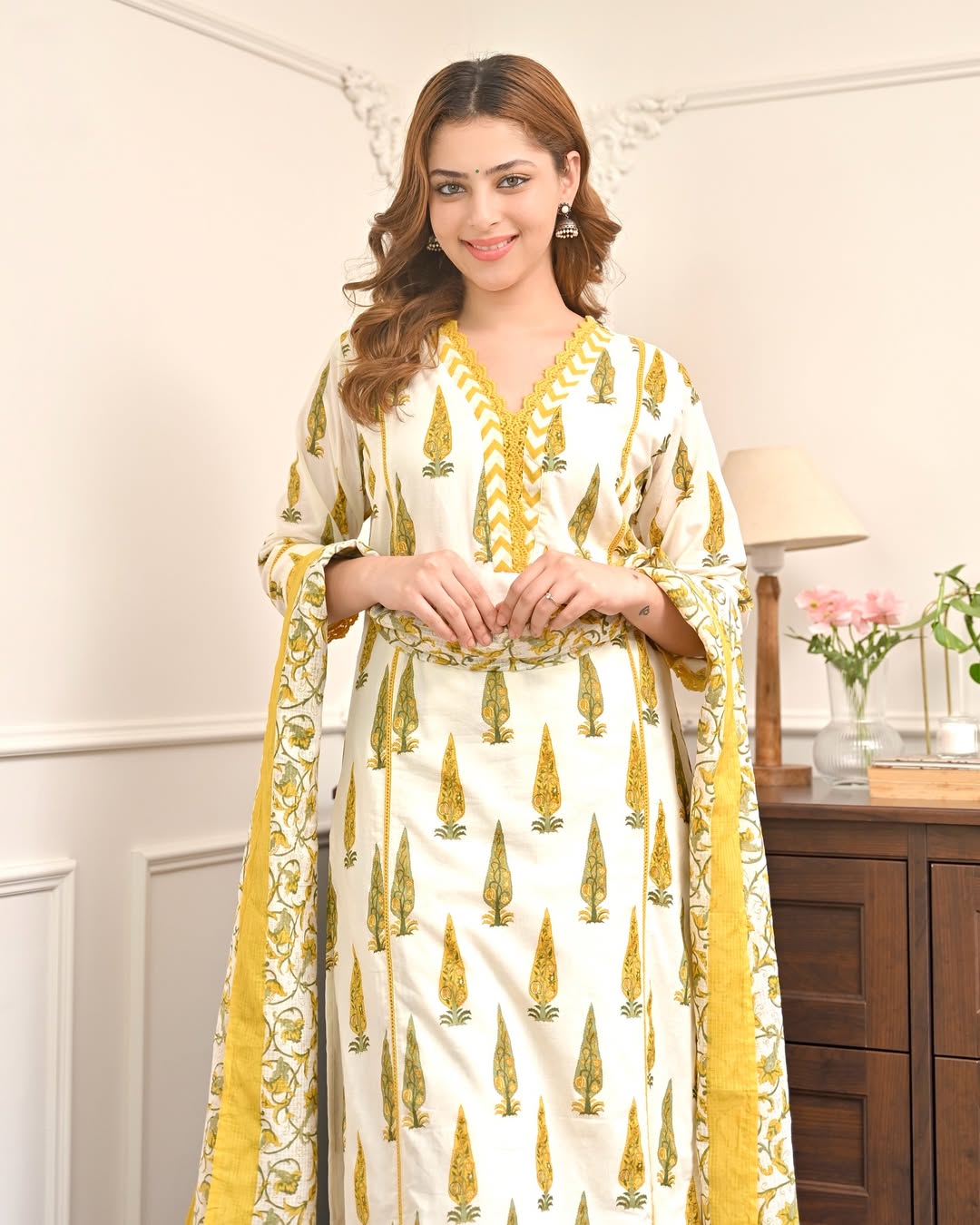 Premimum Cotton Kurta set with yellow design