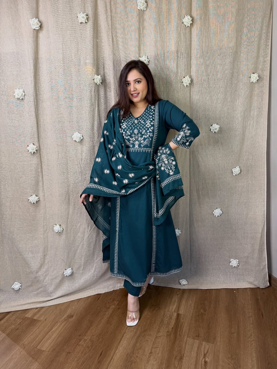 Blue Embrodery suit set