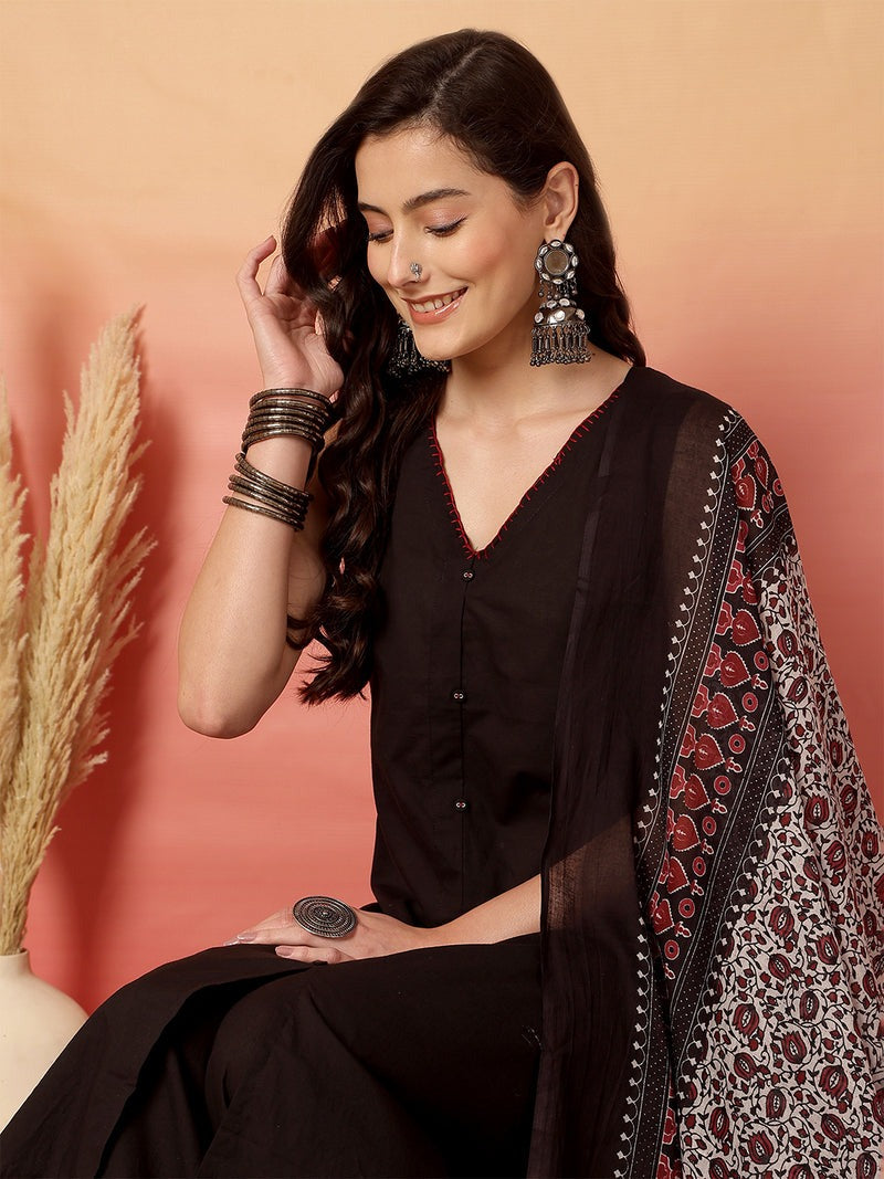 Elegant Black Sleeveless Cotton Kurta Set with Ajrakh Printed Dupatta