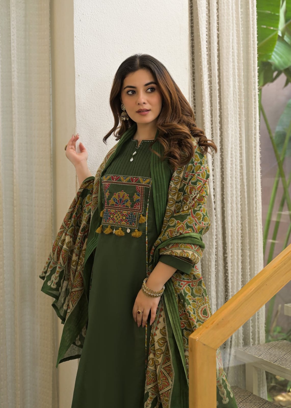 Olive Green Embroidered Kurta Set with Pen Kalamkari Printed Dupatta