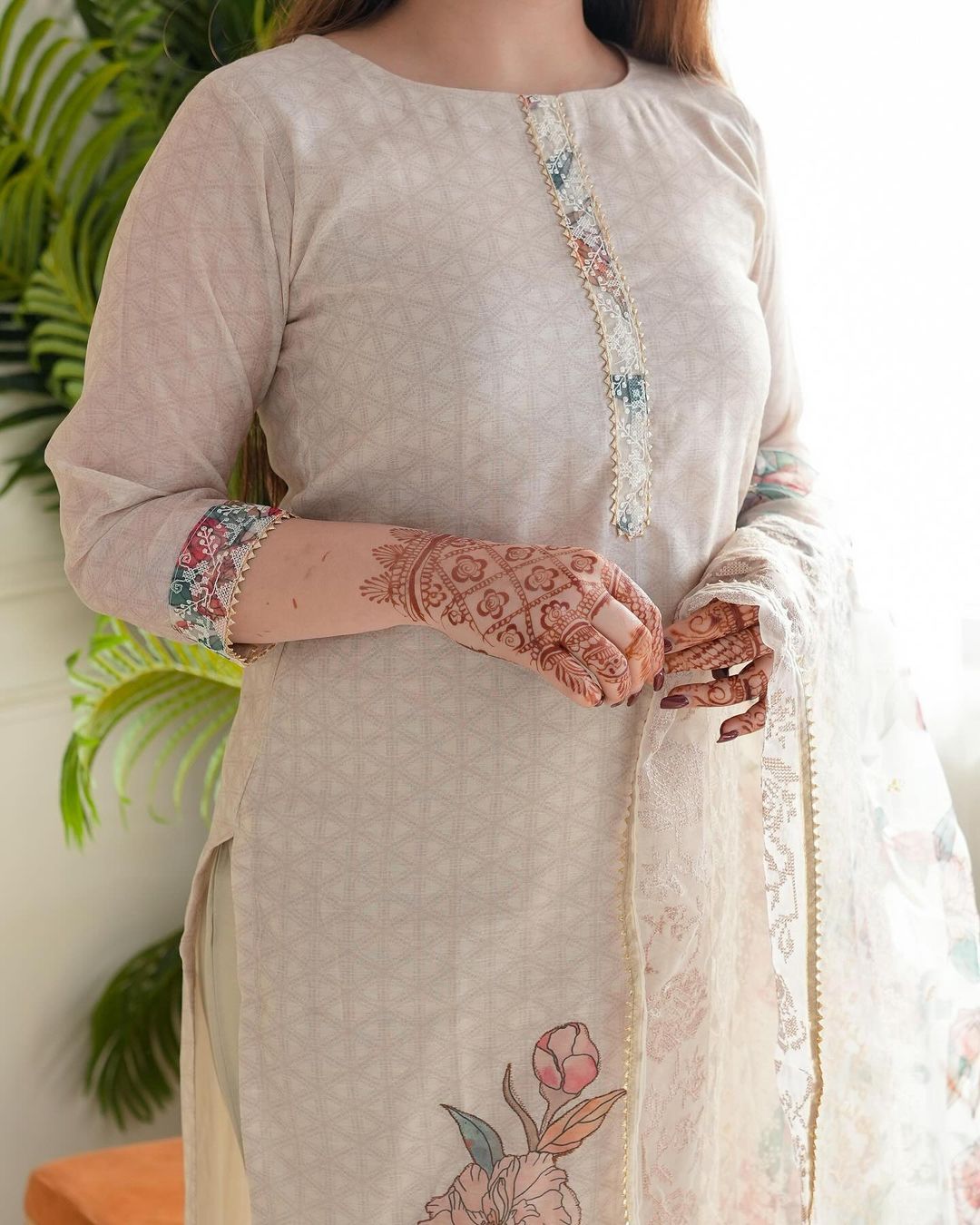 Elegant Cotton Linen Floral Suit Set